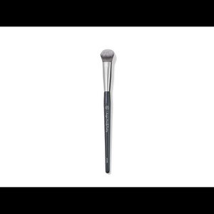 BK BEAUTY ANGIE HOT & FLASHY A506 CONCEALER Brush